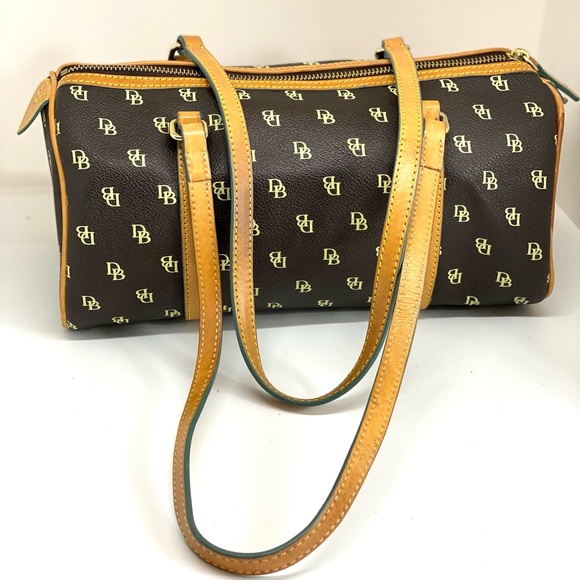 DOONEY & BOURKE💥VINTAGE-SOLD OUT💥Signature Coated Canvas Barrel Bag - Picture 2 of 11